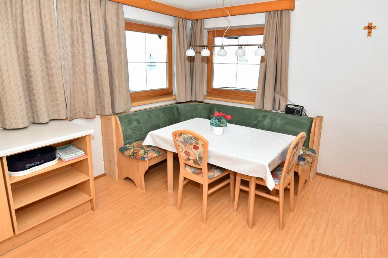 Appartement Haus Dengg à Zellberg Extérieur photo